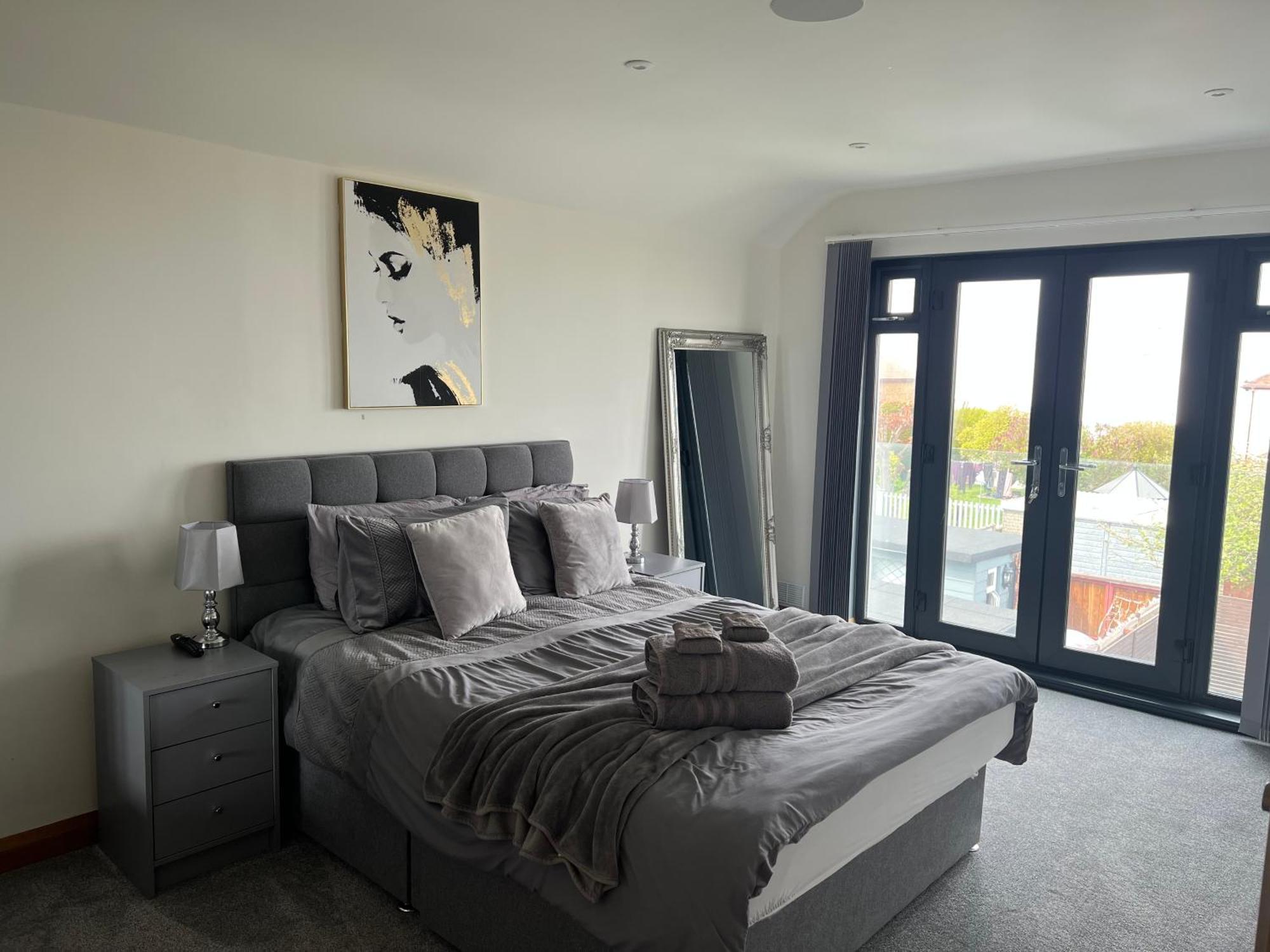 Broadway Beach Home With Hot Tub Herne Bay Dış mekan fotoğraf